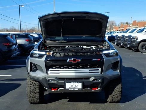 Used 2024 Chevrolet Colorado ZR2 image 31