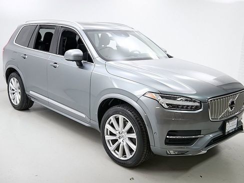 Used 2018 Volvo XC90 T6 Inscription w/ Convenience Package image 4