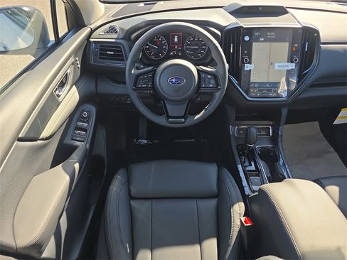 New 2025 Subaru Ascent Bronze Edition image 17