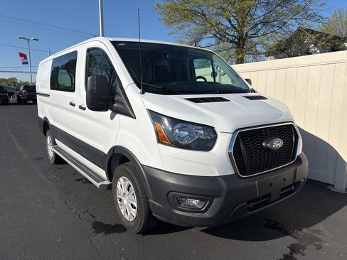 Used 2024 Ford Transit 250 Low Roof w/ Exterior Upgrade Package RWD image 2