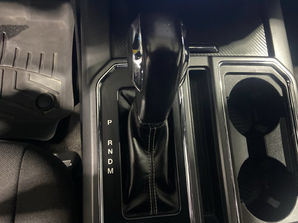 Used 2019 Ford F150 XLT w/ Equipment Group 302A Luxury AWD/4WD image 16