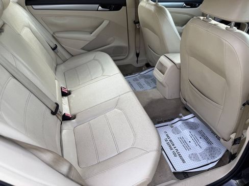 Used 2013 Volkswagen Passat 2.5 S FWD image 15