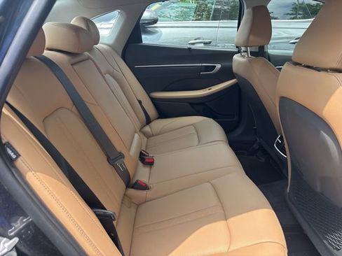 Used 2024 Hyundai Sonata Limited FWD image 9