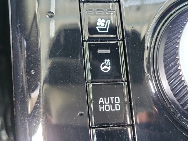 Used 2023 Kia Niro Wave FWD image 17