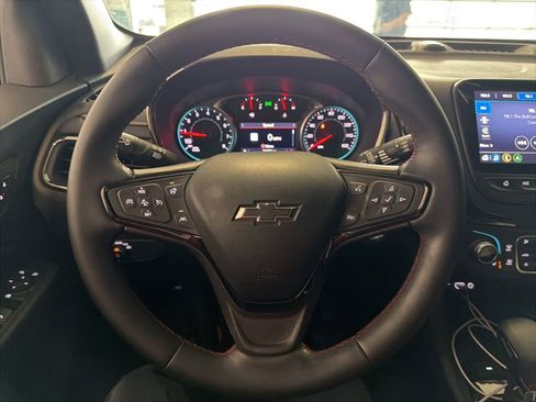 Used 2023 Chevrolet Equinox RS image 7