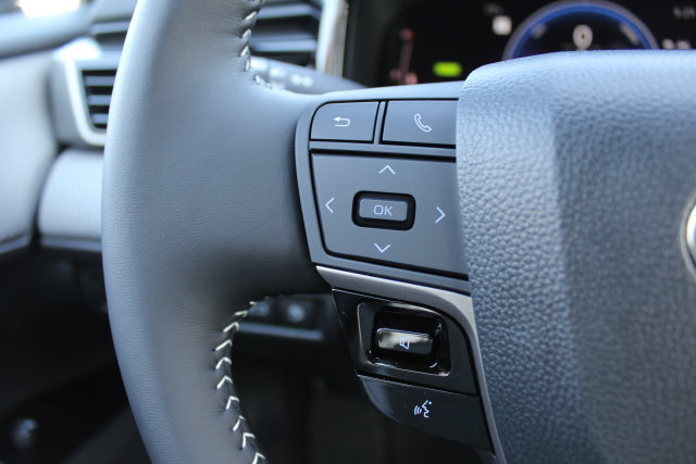 Certified 2026 Toyota Camry SE w/ Convenience Package FWD image 32
