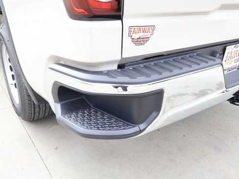 New 2026 GMC Sierra 1500 Pro AWD/4WD image 24