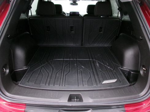 Certified 2024 Chevrolet Blazer LT w/ Convenience Package image 11