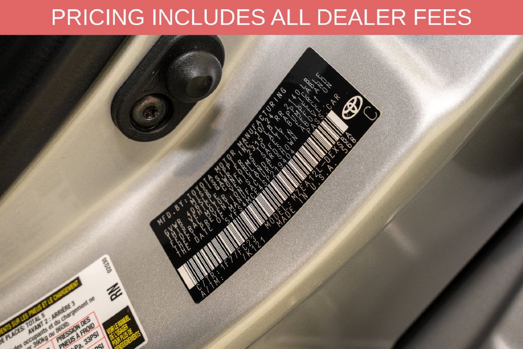 Certified 2025 Toyota Corolla SE FWD image 19