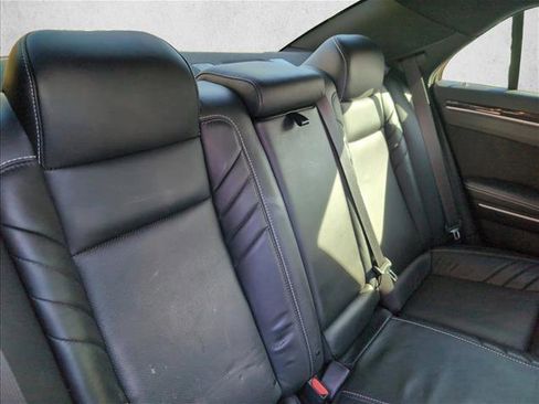 Used 2023 Chrysler 300 C image 20