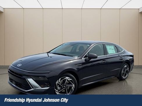 New 2026 Hyundai Sonata SEL FWD image 1