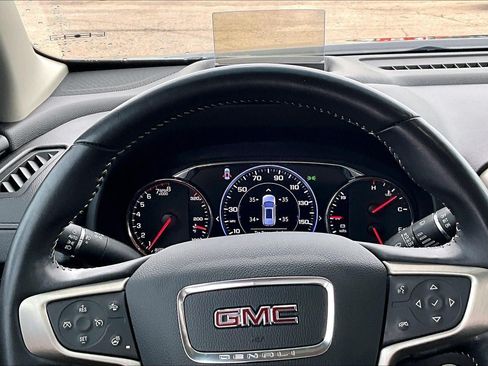 Used 2022 GMC Terrain Denali w/ Black Diamond Edition AWD/4WD image 21