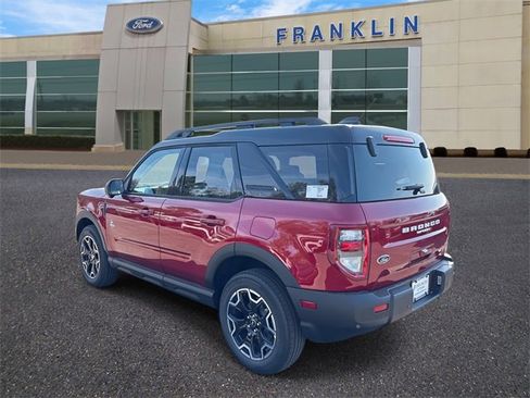 New 2025 Ford Bronco Sport Outer Banks w/ Outer Banks Tech Package+ image 5