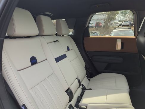 Certified 2025 MINI Cooper Countryman S image 28