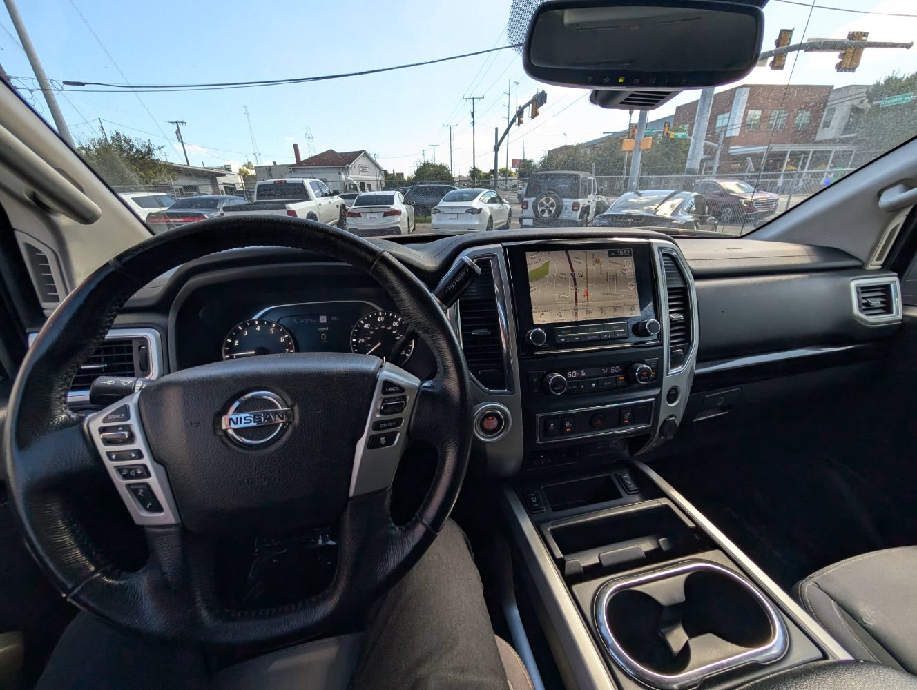 Used 2020 Nissan Titan 2WD Crew Cab image 20
