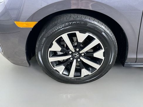 Used 2025 Honda Odyssey EX-L image 8