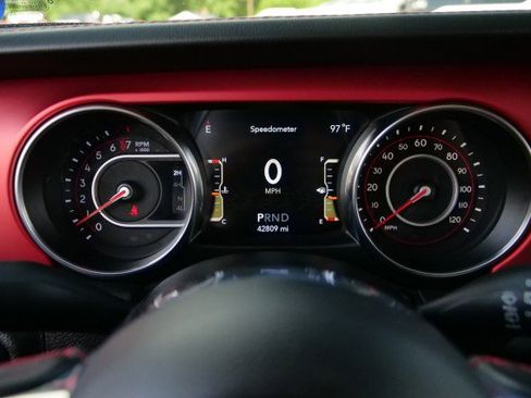 Used 2020 Jeep Wrangler Unlimited Rubicon AWD/4WD image 7