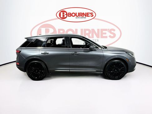 Used 2022 Lincoln Corsair Reserve w/ Equipment Group 201A AWD/4WD image 11