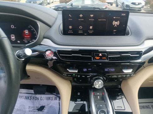 Used 2023 Acura MDX SH-AWD image 14