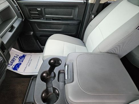 Used 2016 RAM 1500 Express AWD/4WD image 14
