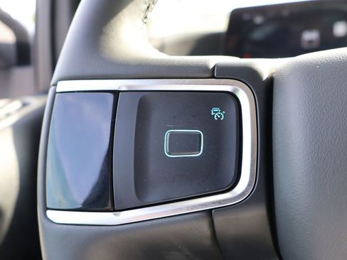 Certified 2025 Ford Expedition Active AWD/4WD image 27