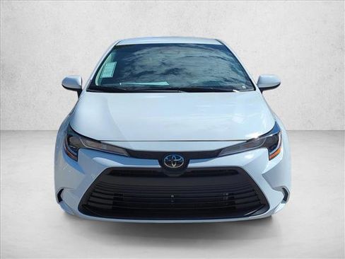 New 2026 Toyota Corolla LE image 2