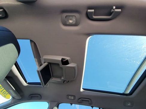 Used 2019 Honda Pilot Elite image 12