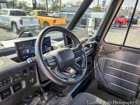 Used 2024 Chevrolet Brightdrop 600 w/ Commercial Equipment Package image 7