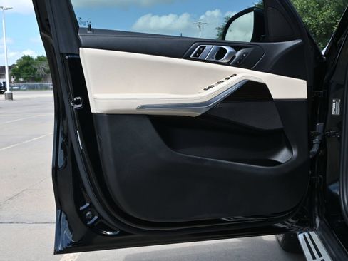 Used 2020 BMW X5 sDrive40i w/ Convenience Package RWD image 20