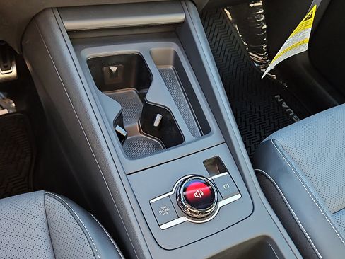 New 2026 Volkswagen Tiguan SE R-Line image 16