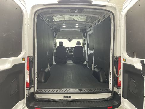 Used 2023 Ford Transit 250 Medium Roof AWD w/ Load Area Protection Package image 22