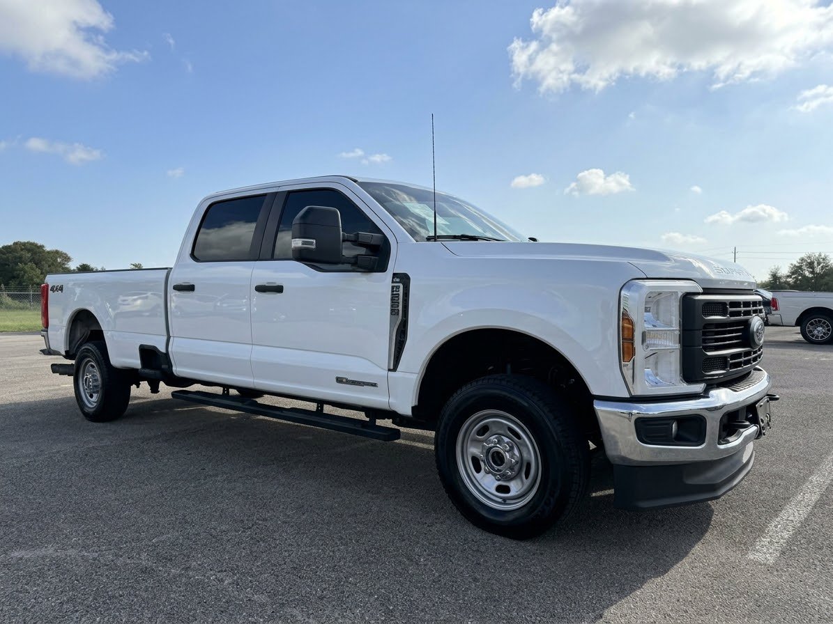 Used 2024 Ford F250 XL w/ XL Chrome Package AWD/4WD image 1