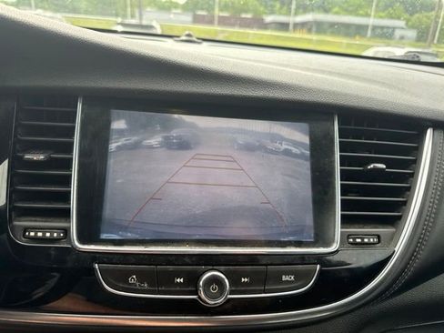 Used 2018 Buick Encore Preferred FWD image 18