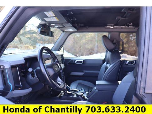 Used 2022 Ford Bronco Black Diamond image 23