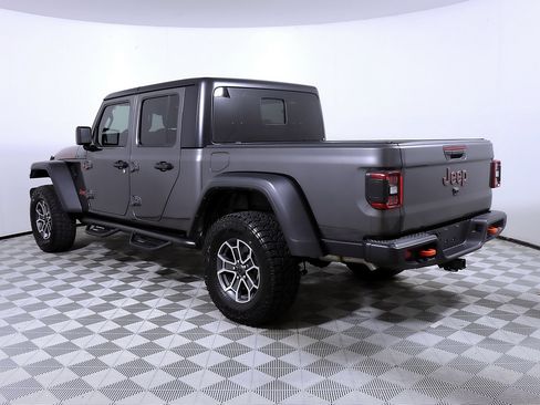 Used 2025 Jeep Gladiator Mojave w/ Safety Group AWD/4WD image 9