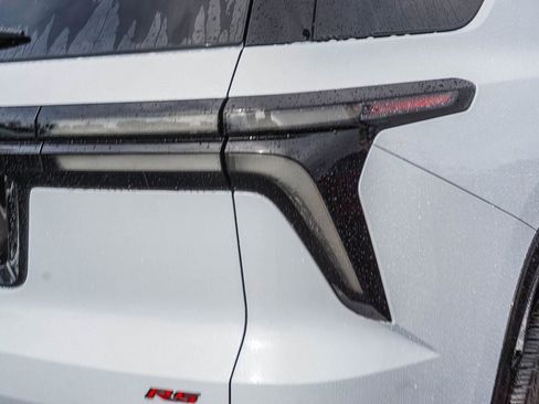 New 2026 Chevrolet Traverse RS image 9