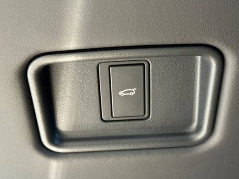 New 2026 Land Rover Range Rover Sport Autobiography AWD/4WD image 28