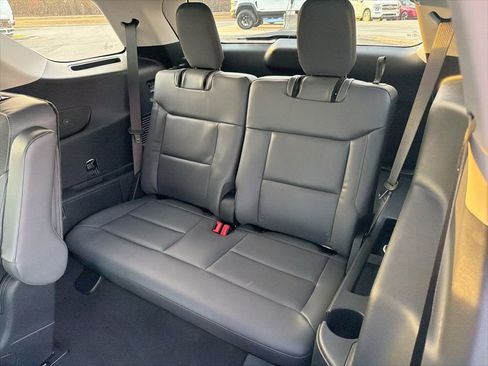 New 2026 Ford Explorer Active w/ Active Comfort Package image 16