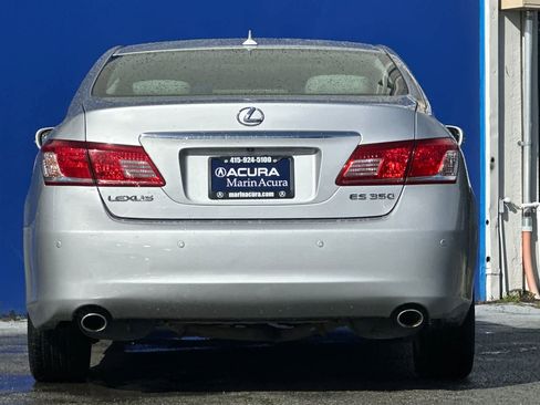 Used 2010 Lexus ES 350 w/ Preferred Accessory Package image 4