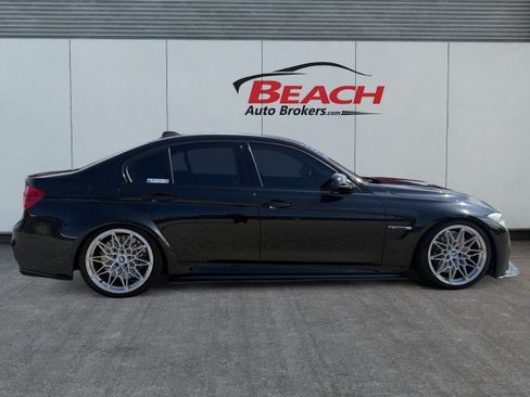 Used 2016 BMW M3 RWD image 9