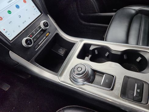 Used 2022 Ford Edge SEL image 20