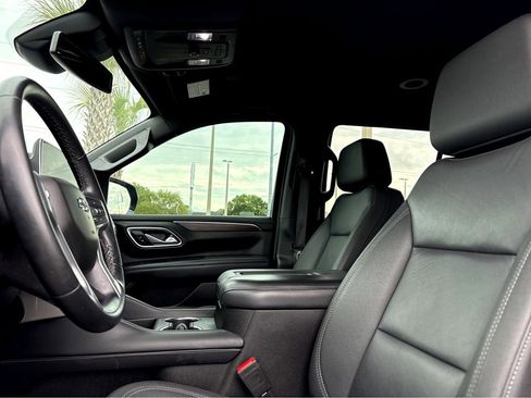 Used 2024 Chevrolet Tahoe Z71 AWD/4WD image 17