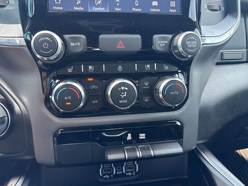 Used 2023 RAM 1500 Laramie image 19