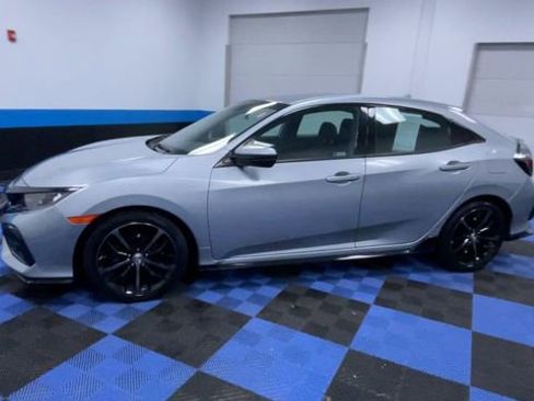 Used 2020 Honda Civic Sport image 4