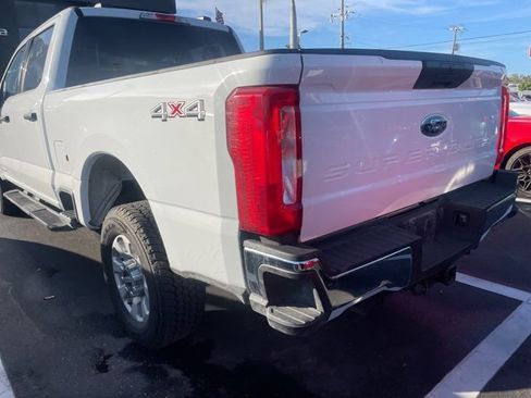 Used 2024 Ford F250 XLT image 14