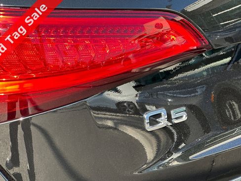 Used 2015 Audi Q5 3.0T Premium Plus w/ Technology Package image 28