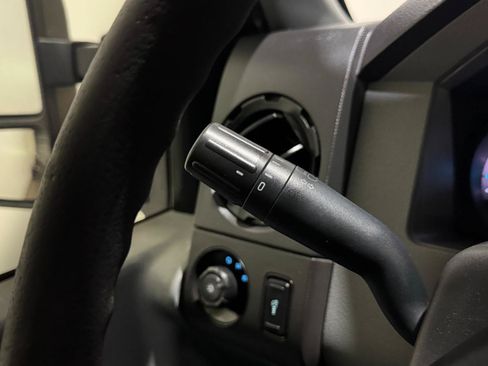 Used 2016 Ford F250 XL w/ XL Value Package AWD/4WD image 18