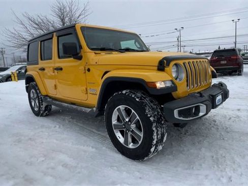Used 2019 Jeep Wrangler Unlimited Sahara w/ Dual Top Group image 2