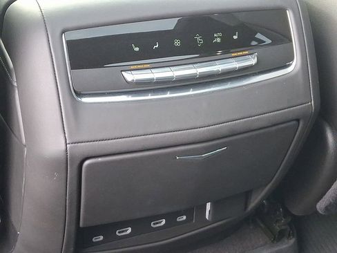 Used 2023 Cadillac Escalade ESV Sport Platinum w/ LPO, ONYX Package image 13