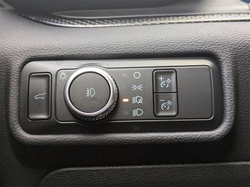 Used 2022 Ford Explorer ST-Line w/ Class IV Trailer Tow Package image 27